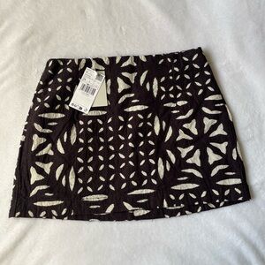 Mango Black and Cream Patterned Mini Skirt